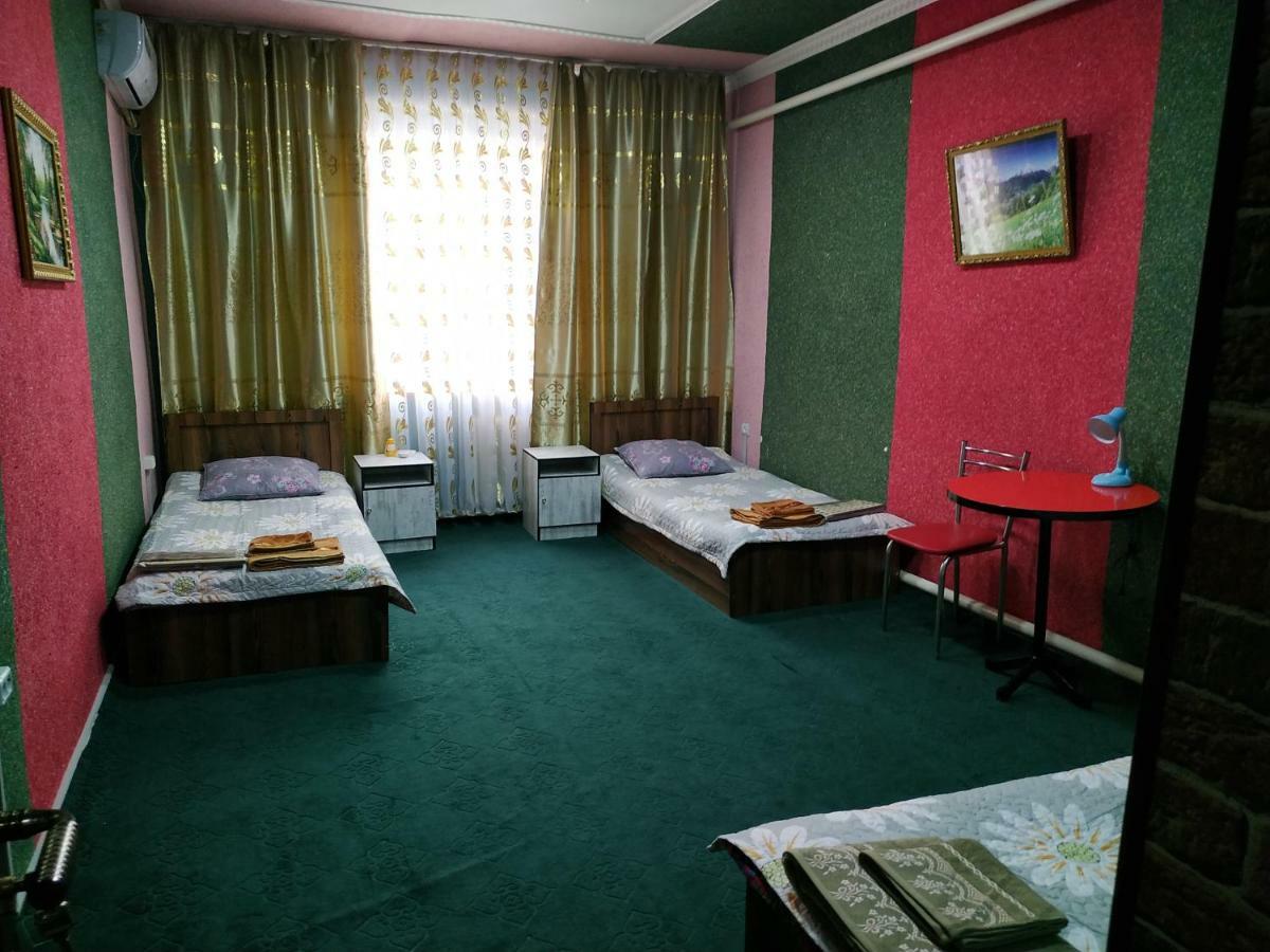 נוקוס Family Guest House - Friends-J מראה חיצוני תמונה